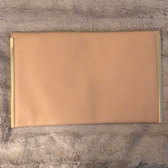 ASOS envelope clutch in nude/gold - Picture 2 of 4